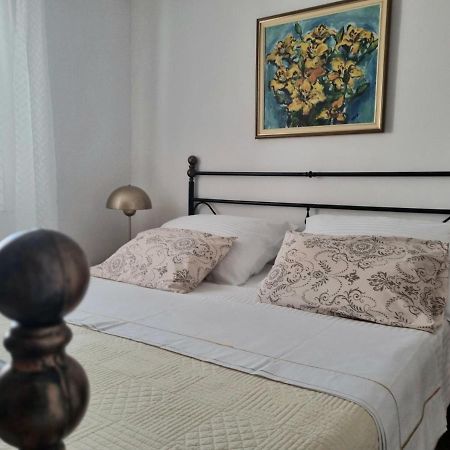 Holiday Apartment 1 Orebić Buitenkant foto