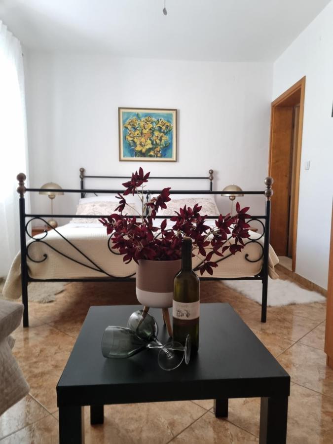 Holiday Apartment 1 Orebić Buitenkant foto